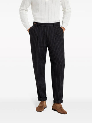 Brunello Cucinelli Mens Trousers In Black