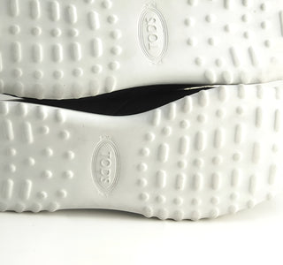 Tod’s Woman’s Black Leather Sneakers