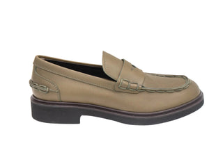 Tods Mens Leather Mocassins in Light Brown
