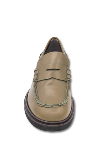 Tods Mens Leather Mocassins in Light Brown