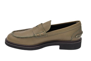 Tods Mens Leather Mocassins in Light Brown