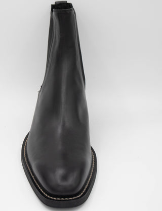 Tods Mens Heeled Leather Chelsea Boots in Black