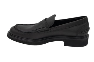 Tods Mens Leather Loafers in Black