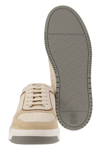 Brunello Cucinelli Mens Sneakers In White & Beige