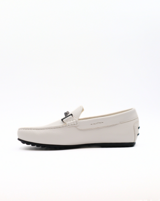 Tods Mens White Grained Gommino Driver Shoe with Front Black Buckle