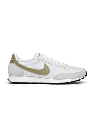 Nike Waffle Sole Low-Top Sneakers