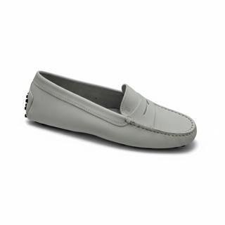 TODS WOMENS LOAFERS IN WHITE